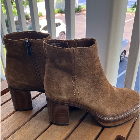 Steve Madden rust suede booties 7.5 - Picture 1 of 6